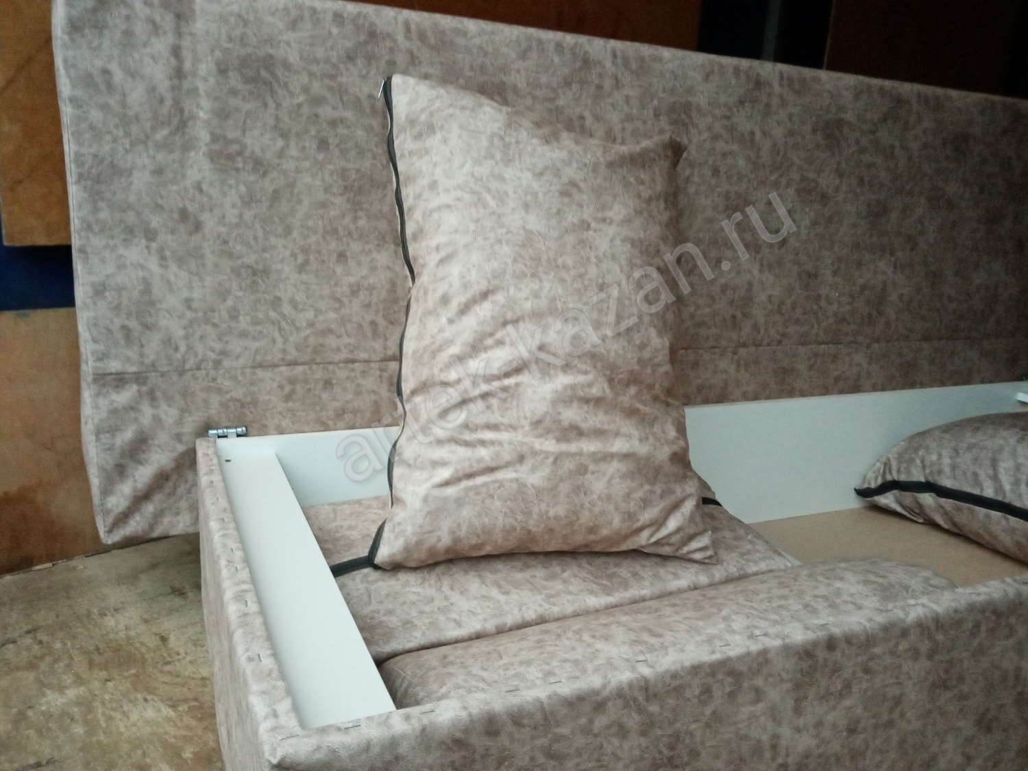 Фото 1. Купить недорогой диван по низкой цене от производителя можно у нас.